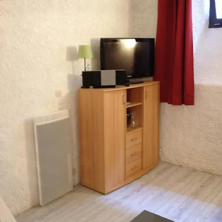 Petit En Plein Centre De