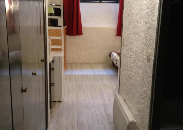 Petit En Plein Centre De * Котре