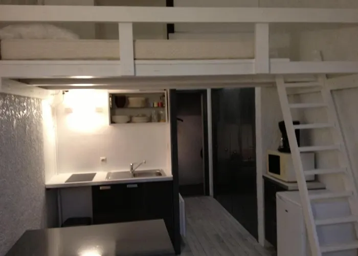 Petit En Plein Centre De * Котре