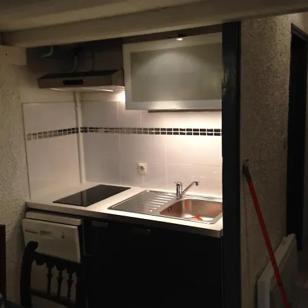 Petit En Plein Centre De